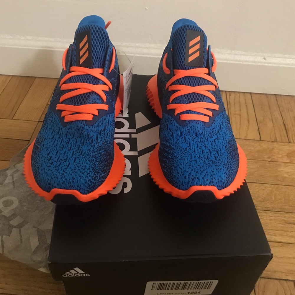 Adidas running shoes Size: US3.5